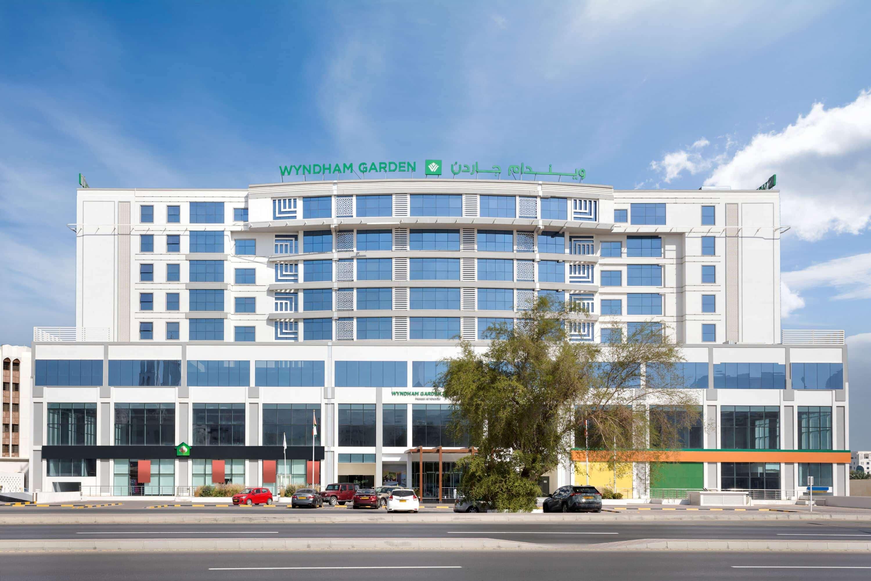 Wyndham Garden Muscat Al Khuwair Hotel Exterior foto