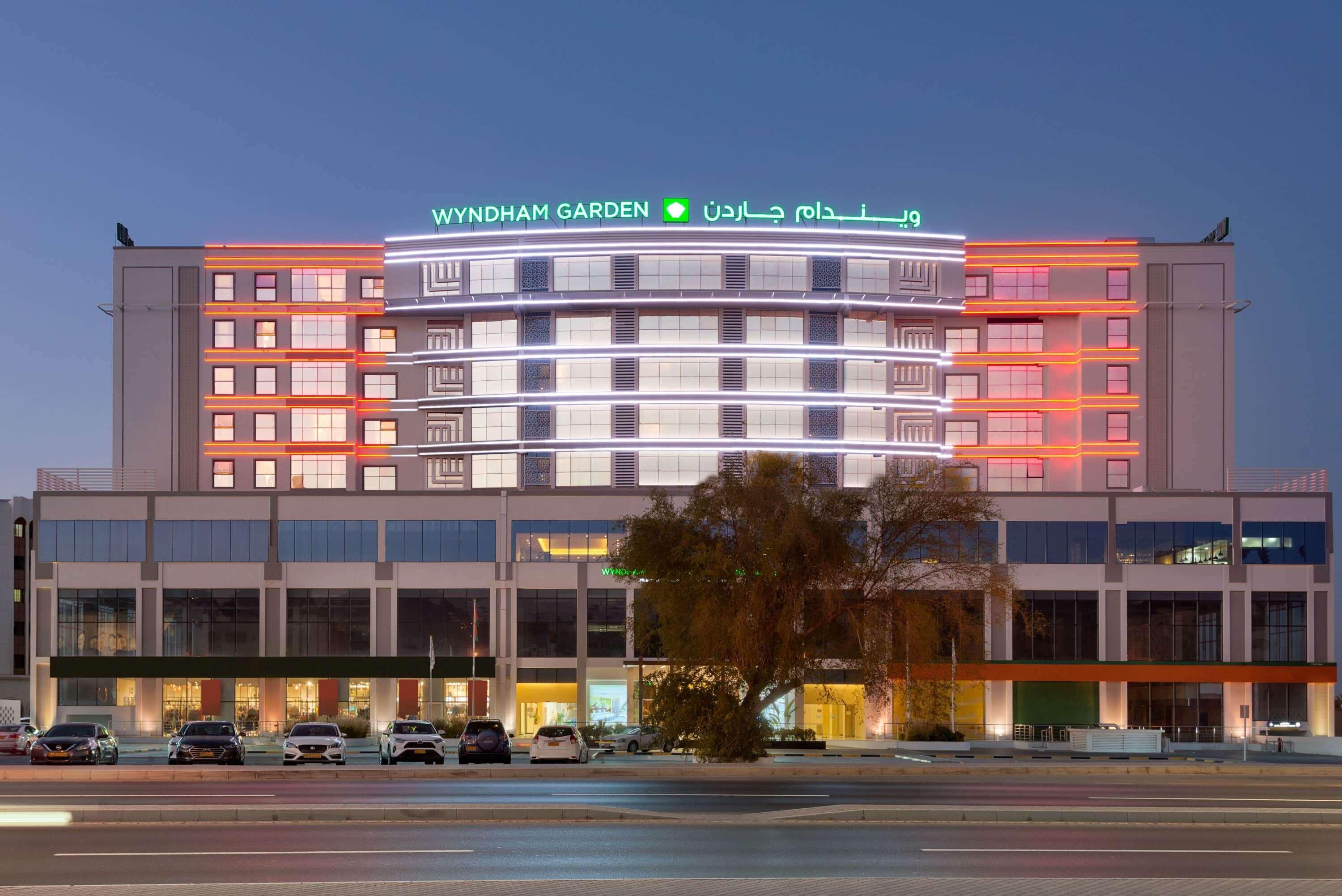 Wyndham Garden Muscat Al Khuwair Hotel Exterior foto