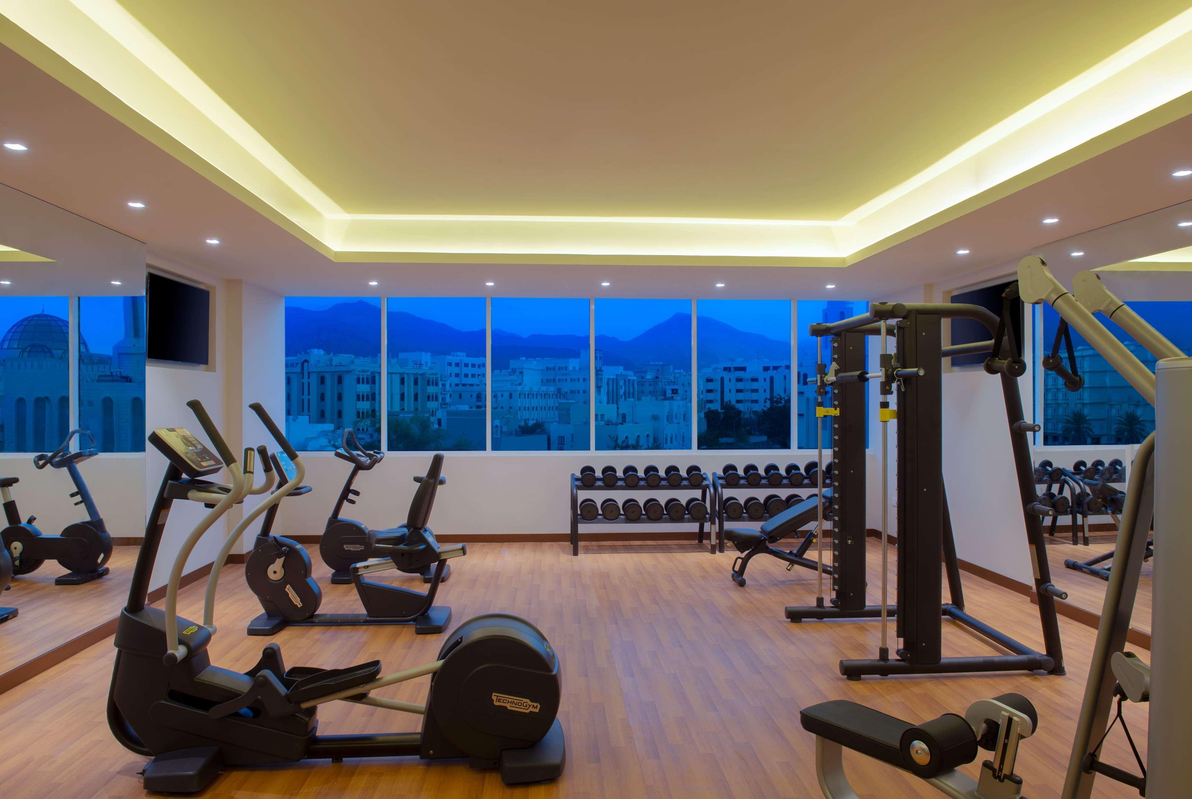 Wyndham Garden Muscat Al Khuwair Hotel Exterior foto