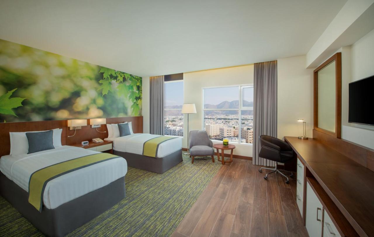 Wyndham Garden Muscat Al Khuwair Hotel Exterior foto